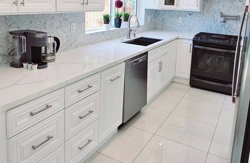 Pico - Robertson Casa | ZB.L1 - New Construction House: 3br 2.5bath - Beverly Hills Adjacent