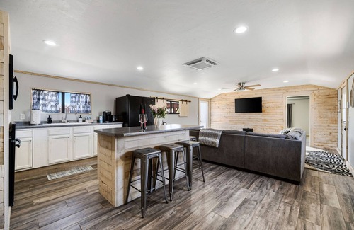 Williamson Casa | Zebra Refuge Cottage-wild Unique Prescott Stay