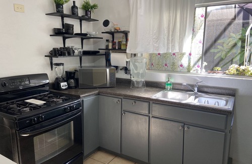 Costa de Oro Apartamento | Zebra Studio - 1 Cama doble y Cocina