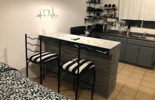 Costa de Oro Apartamento | Zebra Studio - 1 Cama doble y Cocina