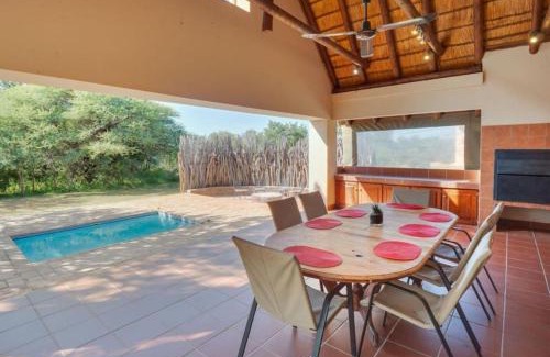 Leeupoort Villa | Zebula 1 Pela Lodge, 4-bedroom house
