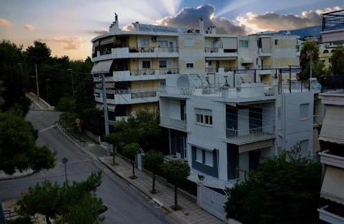 Alimos Apartamento | Zefyros Super Cool Apartments next to Alimos Riviera