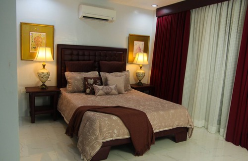 Roxas City Casa | Zeller Court Apartelle