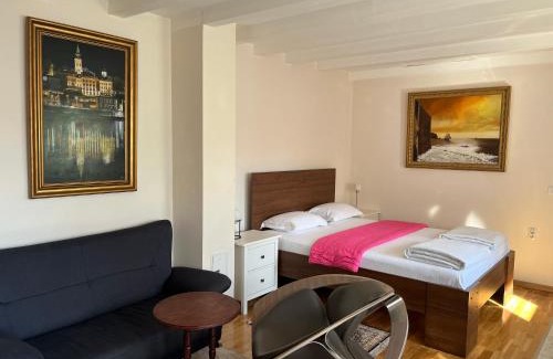 Zemun Apartamento | ZeMoon Apartment
