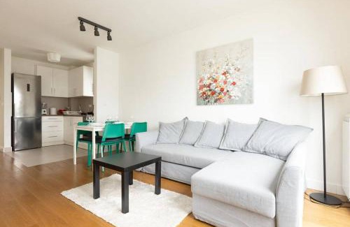 Zemun Apartamento | Zemun Luxury - Comfortable, workspace, quiet, free parking, Netflix