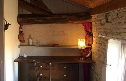 Saint-Pierre-le-Vieux Cama Y Desayuno | Zen au Marais Hammam Massages