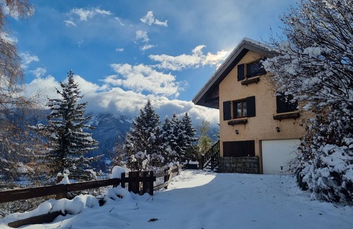 Saint-Jean-Saint-Nicolas Chalet De Esquí | Zen cocoon with panoramic view. Stations nearby.