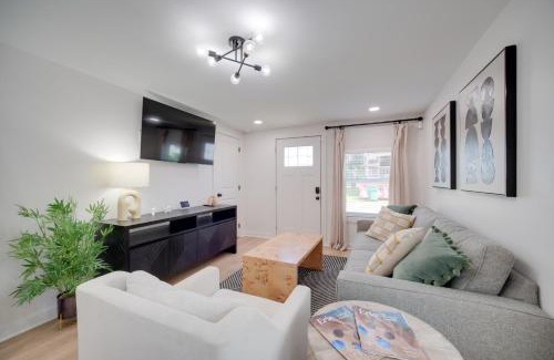 Erie Casa | Zen Haven Lakefront Erie Home with Shore Access