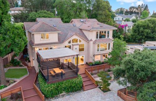 Hayward Casa | Zen Luxury Homestay