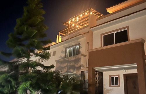 La Joya Casa | Zen Oceanfront villa with Rooftop terrace
