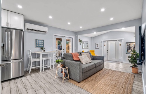 Riverside Park Casa | Zen Retreat - Sauna, Pool, Cold Plunge & More!