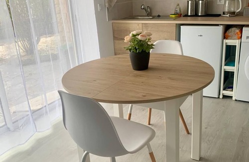 Villepinte Apartamento | Zen, studio near Paris Roissy CDG Airport, Disneyland, Asterix, Exposition