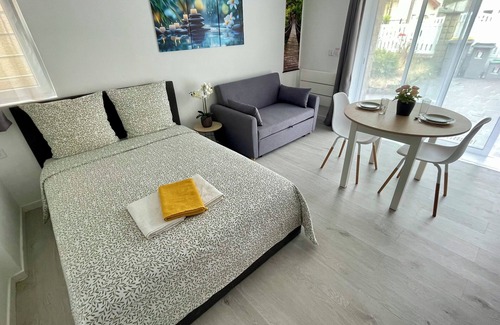 Villepinte Apartamento | Zen, studio near Paris Roissy CDG Airport, Disneyland, Asterix, Exposition