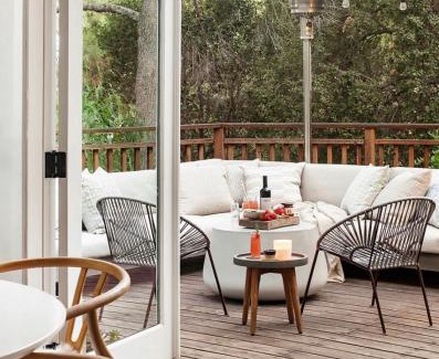 Woodland Hills Casa | Zen Treehouse Retreat-Great Views & Peaceful Decks