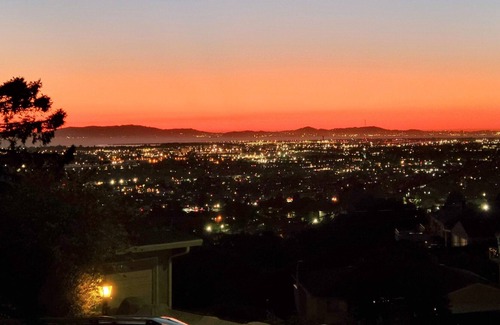 Castro Valley Casa | Zen Zone Retreat w/ Gorgeous Views of the Bay Area