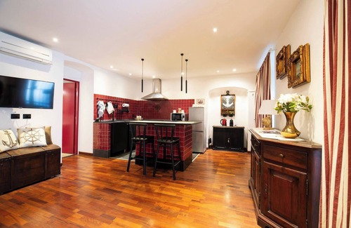 Castelletto Apartamento | Casa Zena - Elegante apartamento cerca del centro histórico