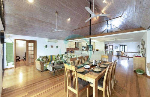 Durack Alquiler De RV | ZenLux (Durack) Picturesque & Tranquil ~ Pool ~ BBQ ~ Golf Course!