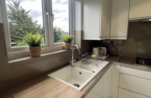 Woodhouse Apartamento | Zenobia London Luxury Apartments Flat 2