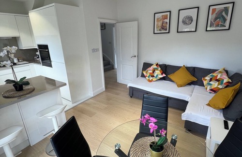 Woodhouse Apartamento | Zenobia London Luxury Apartments Flat 2