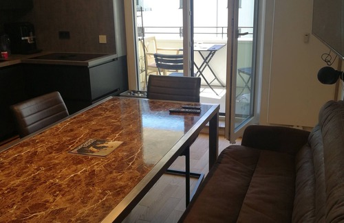 Alte Heide-Hirschau Apartamento | Zentral Modern & Ruhig