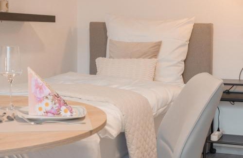 Gross Buchholz Apartamento | Zentral nah MHH Terrasse Komfort - Haustiere willkommen