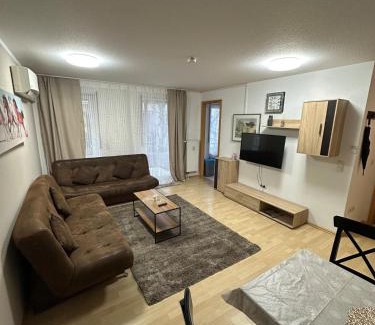 Oberdorla Apartamento | Zentral Stilvolle zwei Zimmer Wohnung