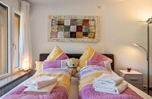 Bad Liebenzell Apartamento | Zentrale Ferienwohnung mit Balkon