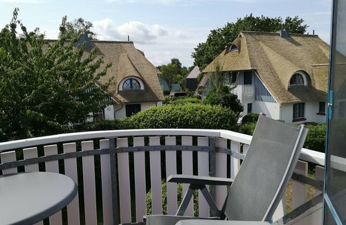 Wieck auf dem Darss Apartamento | Zentrale Gelegene Fewo in Wieck a. Darß mit Süd- und Ost Balkon - Zeesenkoje