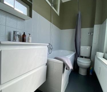 Mitte Apartamento | Zentraler Altbaucharme mit Blick über die Stadt