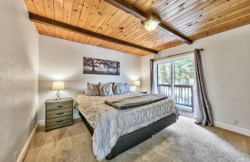 Round Hill Village Casa | Zephyr Cov 5BR4BA -Pool,Spa,Steam Rm,5 Min 2 Ski