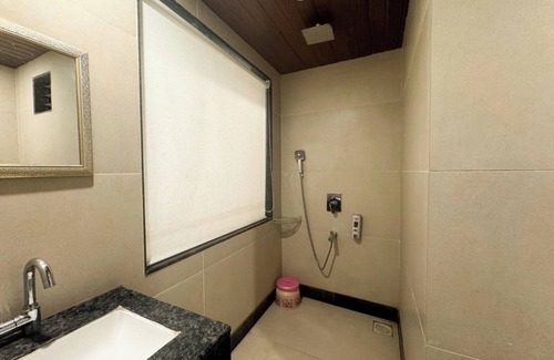Lonavala Complejo | Zestin Hill Resort