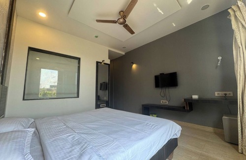 Lonavala Complejo | Zestin Hill Resort