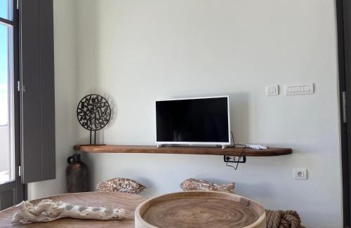 Alopronia Apartamento | ZETINE SUITES SIKINOs