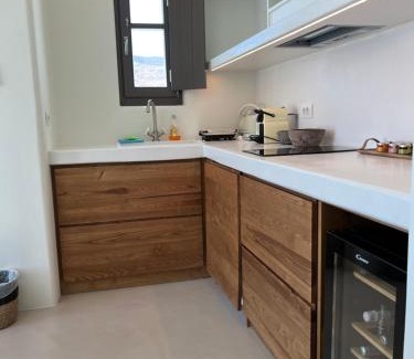 Alopronia Apartamento | ZETINE SUITES SIKINOs
