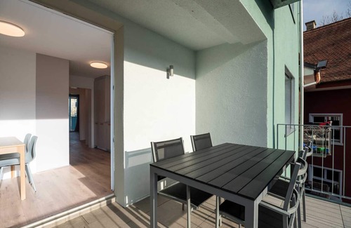 Center Apartamento | ZH Pink 2 - Letzigrund HITrental Apartment