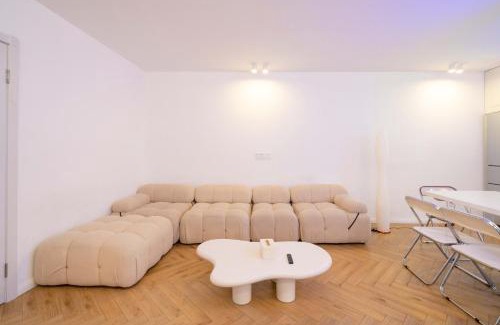 Jing'an Apartamento | ZHome-Three floors 4 bedrooms - near Nanjing Road
