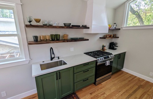Zilker Casa | Zilker Canopy Bungalow