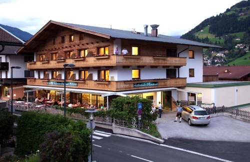 Schwendau Hotel | Zillertaler Weinstadl