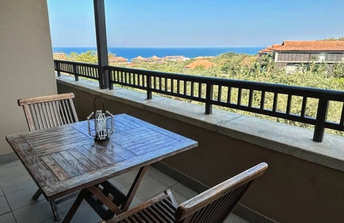 Port Zimbali Apartamento | Zimbali Suites 307 - Cozy apartment in Ballito with AC, WiFi, and has sea views
