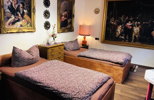 Grossostheim Casa | Zimmer Familie Sustrean