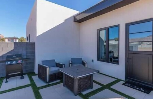 Virgin Casa | Zion Modern Lux Casita