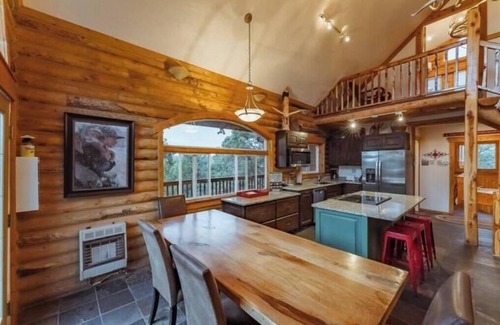 Zion National Park East Entrance Casa | Zion Views- The Ranch House +Resort Access