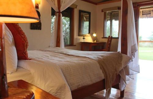 Nakuru Cabina | Ziwa Bush Lodge