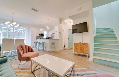 Cumbrian Lakes Casa | Zoie's Abode: Modern, Spacious 4 bed/3.5 bath Townhome near Disney