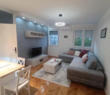 Vranje Apartamento | ZONA apartman