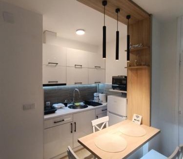 Vranje Apartamento | ZONA apartman