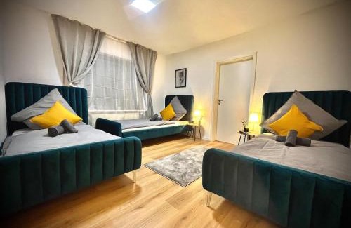Willroth Apartamento | ZOVA - Superior Apartment - near A3