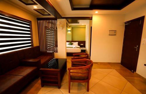 Kalpetta Hotel | Zubis Inn Hotel