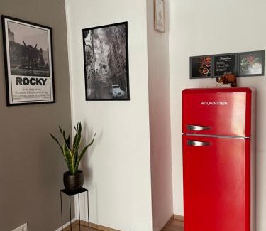 Western Ring Area Apartamento | Zuhause auf Zeit Ruhige Lage Parkplatz Wifi
