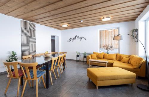 Unterjoch Casa | Zum Hüttenklaus - 12 Personen Gruppenunterkunft in den Bergen mit eigenem Badezuber